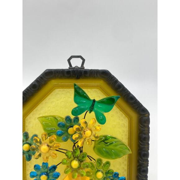 Vintage 1960s Lucite Wall Art Flowers & Butterfly Retro Yellow Frame - Picture 2 of 6